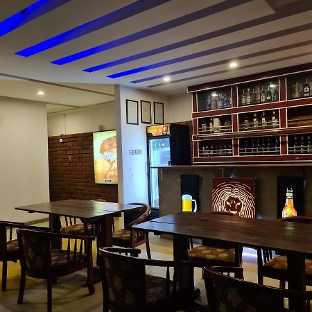 فندق فيليغامافي  Cafe And Pub By Yasri المظهر الخارجي الصورة