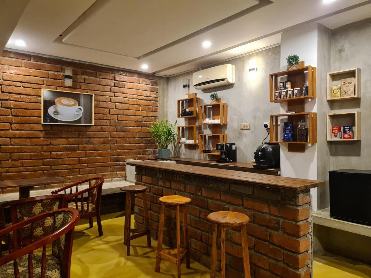 فندق فيليغامافي  Cafe And Pub By Yasri المظهر الخارجي الصورة